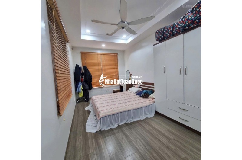 Sử dụng phần mềm đăng tin BĐS giúp tiết kiệm thời gian và chi phí, đồng thời tăng cơ hội tìm kiếm khách hàng tiềm năng